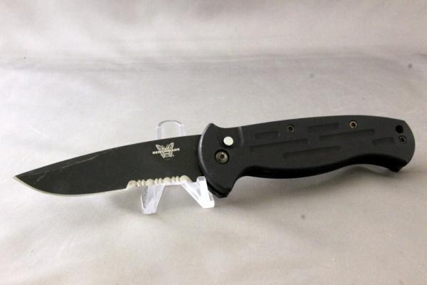 BENCHMADE 9050 Automatic Knife, Fires Hard and Locks Tight, Free Shipping BENCHMADE 9050 Automatic Knife, Fires Hard and Locks Tight, Free Shipping