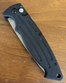 Benchmade Mini-Reflex Automatic Knife (3.16" Satin) 2550