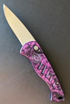 Piranha Fingerling Automatic Knife Plum Swirl (2.5" Mirror) Piranha Fingerling Automatic Knife Plum Swirl (2.5" Mirror)