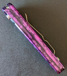 Piranha Fingerling Automatic Knife Plum Swirl (2.5" Mirror) Piranha Fingerling Automatic Knife Plum Swirl (2.5" Mirror)
