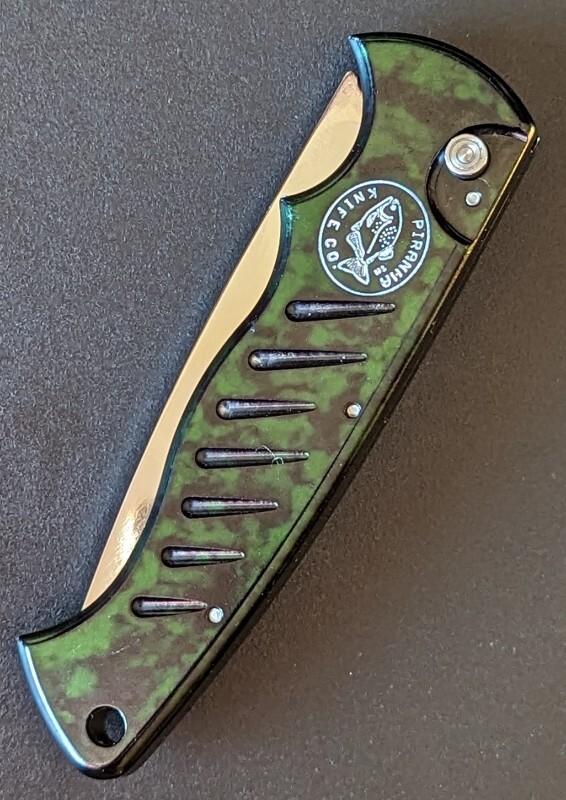 Piranha P-1 Pocket Automatic Knife Green Swirl (3.2" Mirror) Piranha P-1 Pocket Automatic Knife Green Swirl (3.2" Mirror)