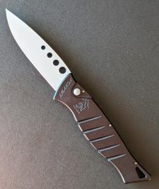 Piranha Amazon Tactical Black Automatic Knife (3.45" Glass Beaded Gray Plain) Piranha Amazon Tactical Black Automatic Knife (3.45" Glass Beaded Gray Plain)