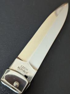 NEW Mikov 241 Predator Lever Lock Automatic Knife ABS BLACK (3.7" Polish) NEW Mikov 241 Predator Lever Lock Automatic Knife ABS BLACK (3.7" Polish)