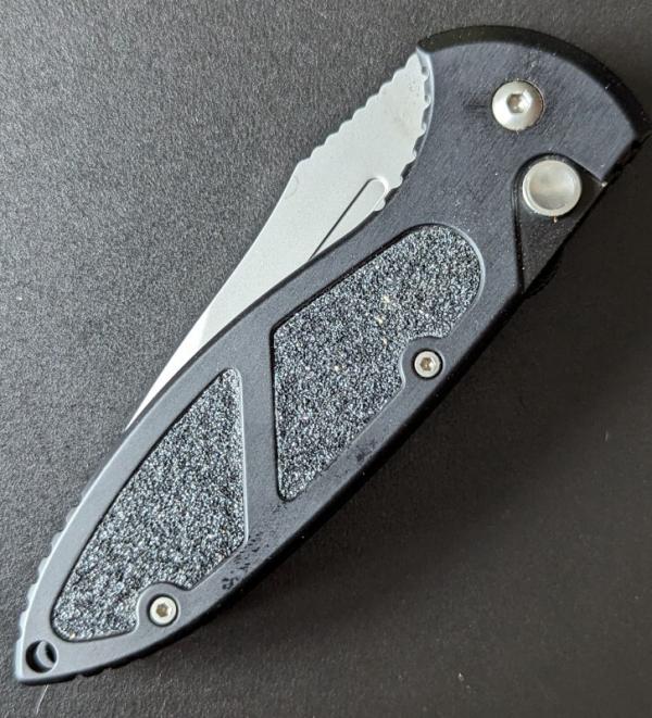 Boker SpeedLock T4 Tactical Automatic with 3-3/8" Stainless Plain Edge, Button Plunge Lock