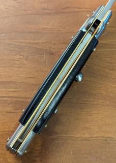 FRANK BELTRAME 23CM 9" DAGGER AUTOMATIC IN NICE BUFFALO HORN...NEW FRANK BELTRAME 23CM 9" DAGGER AUTOMATIC IN NICE BUFFALO HORN...NEW