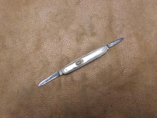 Challenge cutlery 3 3/8" silver switchblade Challenge cutlery 3 3/8" silver switchblade