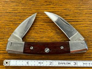 Bulldog 2-Blade Folding Knife w/Wood Scales