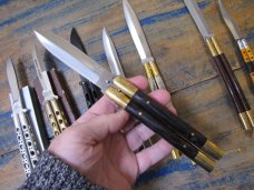 Group No1 '8' Knives Offered As One Lot Group No1 '8' Knives Offered As One Lot
