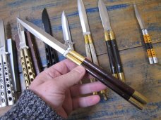 Group No1 '8' Knives Offered As One Lot Group No1 '8' Knives Offered As One Lot