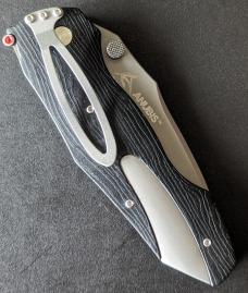 CRKT 1121 Elizabeth Anubis Automatic (3.5" bead blast blade) CRKT 1121 Elizabeth Anubis Automatic (3.5" bead blast blade)