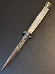 NEW FRANK BELTRAME 28CM 11" BAYONET AUTOMATIC STILETTO IN GENUINE IMITATION PEARL NEW FRANK BELTRAME 28CM 11" BAYONET AUTOMATIC STILETTO IN GENUINE IMITATION PEARL