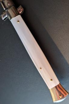 NEW FRANK BELTRAME 28CM 11" BAYONET AUTOMATIC STILETTO IN GENUINE IMITATION PEARL NEW FRANK BELTRAME 28CM 11" BAYONET AUTOMATIC STILETTO IN GENUINE IMITATION PEARL
