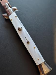 NEW FRANK BELTRAME 28CM 11" BAYONET AUTOMATIC STILETTO IN GENUINE IMITATION PEARL NEW FRANK BELTRAME 28CM 11" BAYONET AUTOMATIC STILETTO IN GENUINE IMITATION PEARL