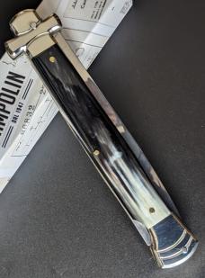 NIB 11"- 28 cm A.G.A. Campolin Brazilian Horn Maltese lockback a super beautiful quality stiletto