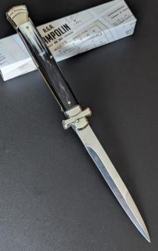 NIB 11"- 28 cm A.G.A. Campolin Brazilian Horn Maltese lockback a super beautiful quality stiletto NIB 11"- 28 cm A.G.A. Campolin Brazilian Horn Maltese lockback a super beautiful quality stiletto