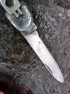 Springer Leverlock for Parts or Repair Springer Leverlock for Parts or Repair