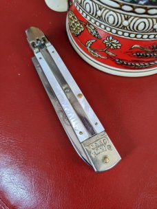 WEIFMANNSHIEL JAG'D KONIG WEST GERMAN MOTHER OF PEARLY LEVERLOCK MOP N/C N/S MINT WEIFMANNSHIEL JAG'D KONIG WEST GERMAN MOTHER OF PEARLY LEVERLOCK MOP N/C N/S MINT