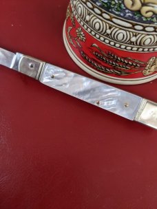 WEIFMANNSHIEL JAG'D KONIG WEST GERMAN MOTHER OF PEARLY LEVERLOCK MOP N/C N/S MINT WEIFMANNSHIEL JAG'D KONIG WEST GERMAN MOTHER OF PEARLY LEVERLOCK MOP N/C N/S MINT