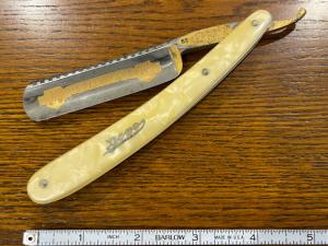 Dovo 88 Razor Solingen  Made in Germany Fritz Bracht Solingen Germany (235)