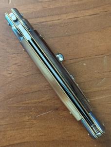 FRANK BELTRAME 23CM 9" DAGGER AUTO IN BRAZILIAN HONEY HORN...NEW FRANK BELTRAME 23CM 9" DAGGER AUTO IN BRAZILIAN HONEY HORN...NEW