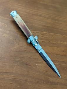 FRANK BELTRAME 23CM 9" DAGGER AUTO IN BRAZILIAN HONEY HORN...NEW FRANK BELTRAME 23CM 9" DAGGER AUTO IN BRAZILIAN HONEY HORN...NEW