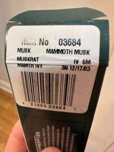 2003 Case XX Mammoth Ivory Muskrat. Mint condition! 2003 Case XX Mammoth Ivory Muskrat. Mint condition!