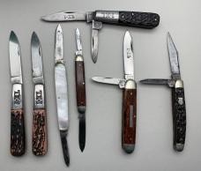 7 I*XL knives in good to very good condition. ................................................(I*XL)
