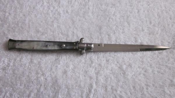 New 13" Italian Brazilian Horn. Dibon & Mariani New 13" Italian Brazilian Horn. Dibon & Mariani