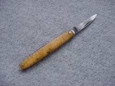 Antique CHIPAWAY CUTLERY CO., Pick-Bone Handles, Tip Bolsters, Classic Pen Knife Antique CHIPAWAY CUTLERY CO., Pick-Bone Handles, Tip Bolsters, Classic Pen Knife