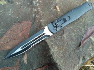 Rare 8 3/4 Mikovtech Leverlock in Black