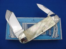 Case XX Classic Sunfish/Toenail Genuine Gold Lip Pearl 1 of 10 Knife Case XX Classic Sunfish/Toenail Genuine Gold Lip Pearl 1 of 10 Knife