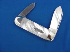 Case XX Classic Sunfish/Toenail Genuine AAA White Pearl Prototype Knife 1 of 5 Case XX Classic Sunfish/Toenail Genuine AAA White Pearl Prototype Knife 1 of 5