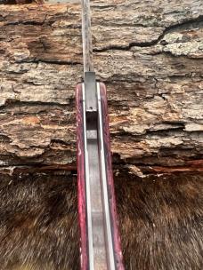KROO CUSTOM DYED BURGANDY CHUNKY FRANK SLIP-JOINT KNIFE WITH SHEATH KROO CUSTOM DYED BURGANDY CHUNKY FRANK SLIP-JOINT KNIFE WITH SHEATH