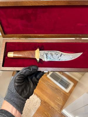 Schrade NRA Bicentennial Bowie Knife. Awesome condition!