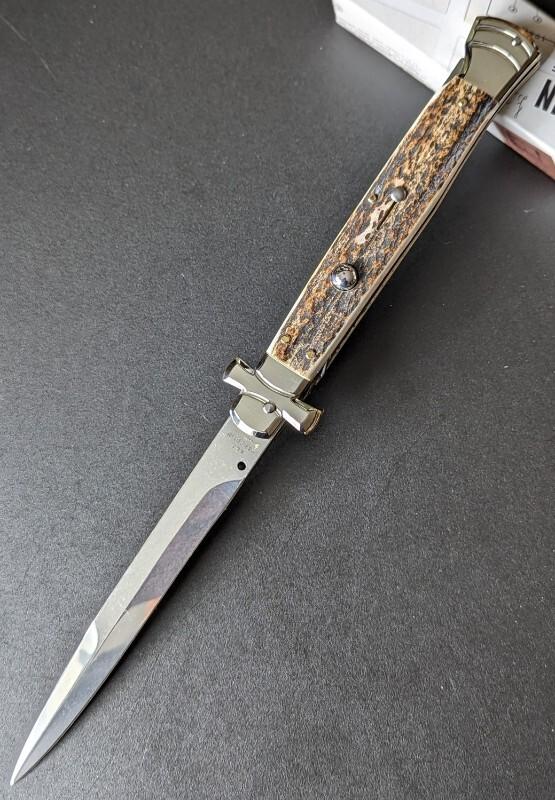  NIB 11"- 28cm Stag Horn A.G.A. Campolin Maltese lockback auto