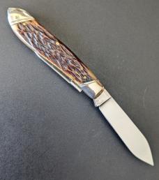 SUPER RARE RUSSELL 2 BLADE BULLET/TOBACCO LEAF PATTERN 2 BLADE JACKKNIFE IN CRACK FREE JIGBONE SUPER RARE RUSSELL 2 BLADE BULLET/TOBACCO LEAF PATTERN 2 BLADE JACKKNIFE IN CRACK FREE JIGBONE