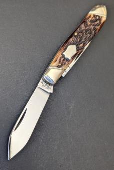 SUPER RARE RUSSELL 2 BLADE BULLET/TOBACCO LEAF PATTERN 2 BLADE JACKKNIFE IN CRACK FREE JIGBONE SUPER RARE RUSSELL 2 BLADE BULLET/TOBACCO LEAF PATTERN 2 BLADE JACKKNIFE IN CRACK FREE JIGBONE