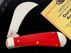 Case XX Hank Jr.#008 Discontinued Hawkbill Smooth Red Deep Gold/Black/White 4”Knife MINT. Case XX Hank Jr.#008 Discontinued Hawkbill Smooth Red Deep Gold/Black/White 4”Knife MINT.