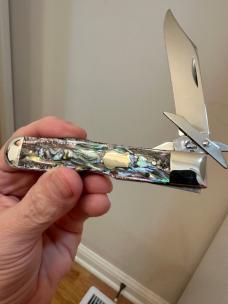 Case Brothers Tested XX Cheetah w/ Paua Handles and Silver Shield. Absolute Mint & Beautiful! Case Brothers Tested XX Cheetah w/ Paua Handles and Silver Shield. Absolute Mint & Beautiful!