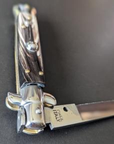 RARE NOS GIOVANNI BELTRAME 20CM-8 INCH FLAT BLADE STILETTO IN SUPER SELECT BUFFALO HORN RARE NOS GIOVANNI BELTRAME 20CM-8 INCH FLAT BLADE STILETTO IN SUPER SELECT BUFFALO HORN
