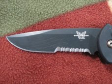 BENCHMADE 9050 COMBO EDGE 154 CM