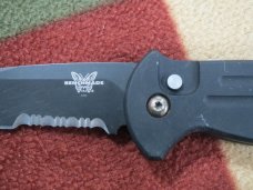 BENCHMADE 9050 COMBO EDGE 154 CM