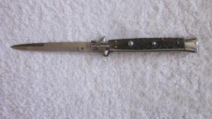 11" Stag horn Italian stiletto.