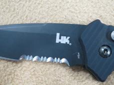 H&K Heckler & Koch Benchmade MP5 6000010SBK Tactical Automatic Knife Black
