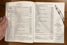 Book -- Knife Collector's Encyclopedia by Jim Parker (2004) Book -- Knife Collector's Encyclopedia by Jim Parker (2004)