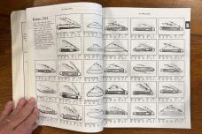 Book -- Knife Collector's Encyclopedia by Jim Parker (2004) Book -- Knife Collector's Encyclopedia by Jim Parker (2004)