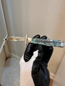 Case XX Cheetah w/ Paua handles & Case Collector Club shield. #31 of 100 made w/COA. Absolute Mint! Case XX Cheetah w/ Paua handles & Case Collector Club shield. #31 of 100 made w/COA. Absolute Mint!
