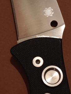 Spyderco Autonomy 2 plain edge W/box Spyderco Autonomy 2 plain edge W/box