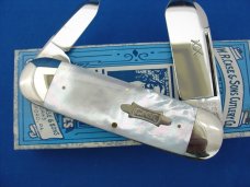 Case XX Classic Sunfish/Toenail Genuine AAA White Pearl Prototype Knife 1 of 10 Case XX Classic Sunfish/Toenail Genuine AAA White Pearl Prototype Knife 1 of 10