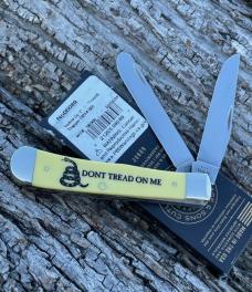 CASE XX ** 2024 "DON'T TREAD ON ME" YELLOW SYNTHETIC TRAPPER CASE XX ** 2024 "DON'T TREAD ON ME" YELLOW SYNTHETIC TRAPPER